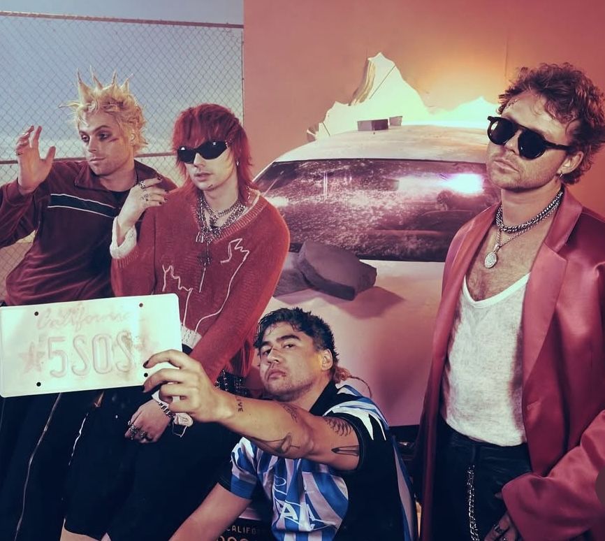 5SOS photo